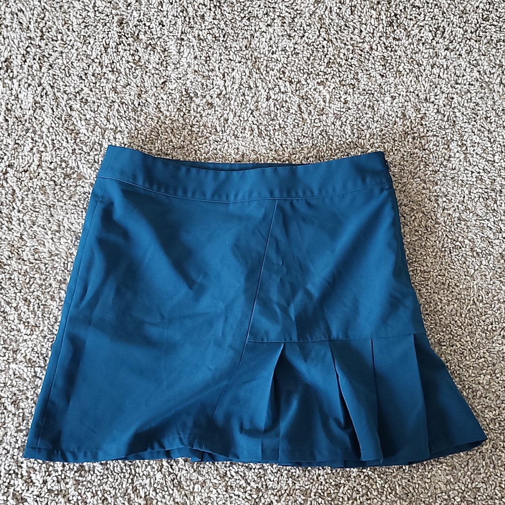 Golfing skirt skort